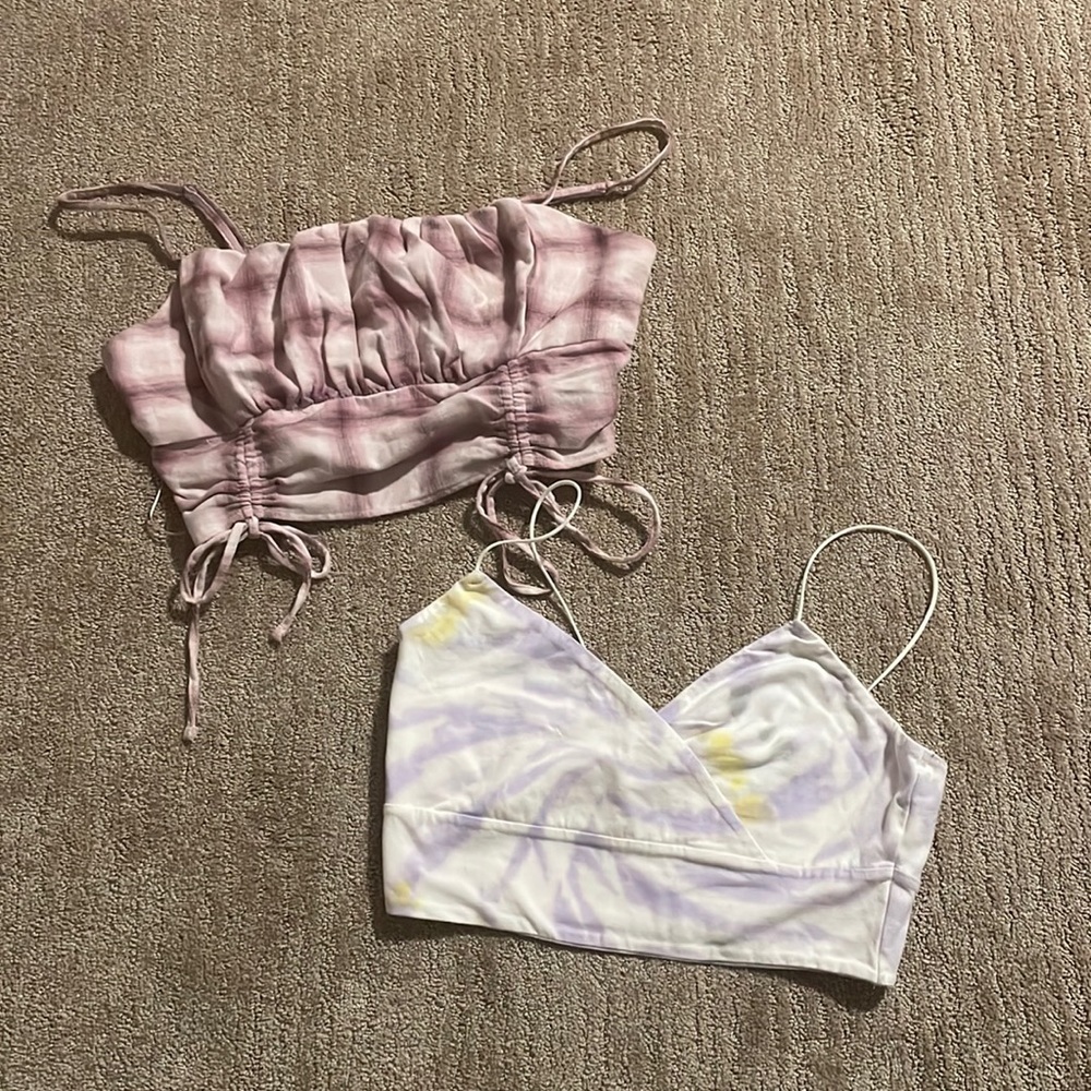 2 Women’s Aeropostale Cropped Tank Tops